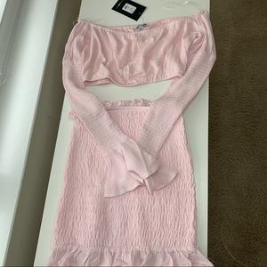 Fashion Nova crop top/skirt set size small